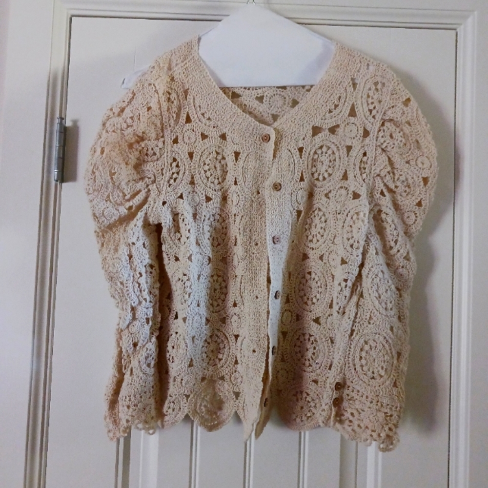 Orugami sweater S/m womens crochet cream/ivory